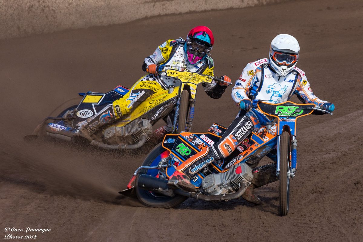 29497821 1986212301633436 808441814385164288 o