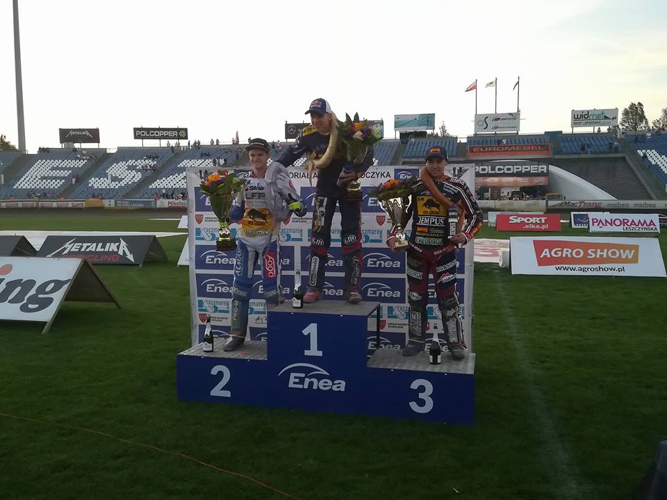 68.Memoriał podium