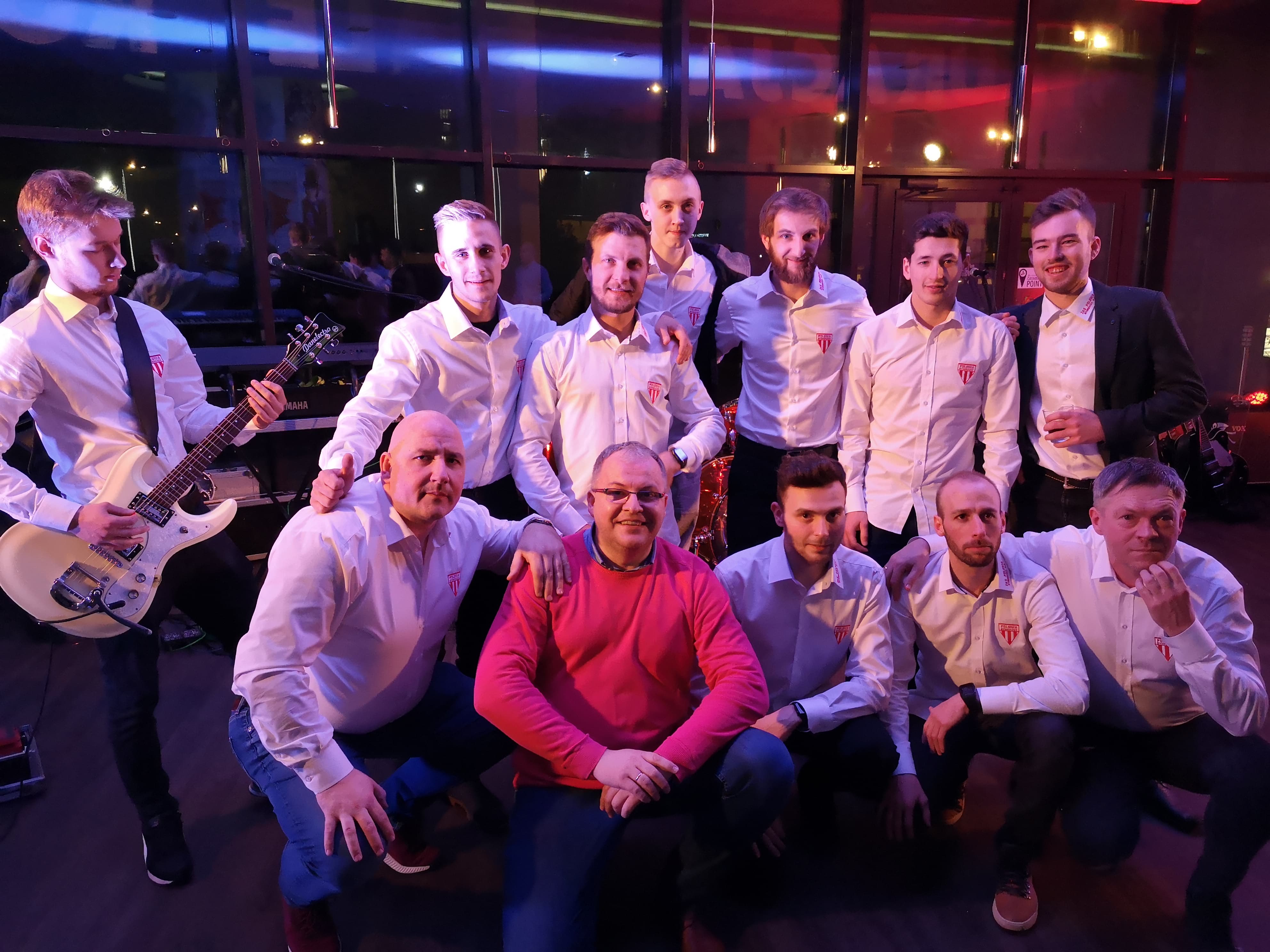 88220523 768857700310386 1171210330051706880 n